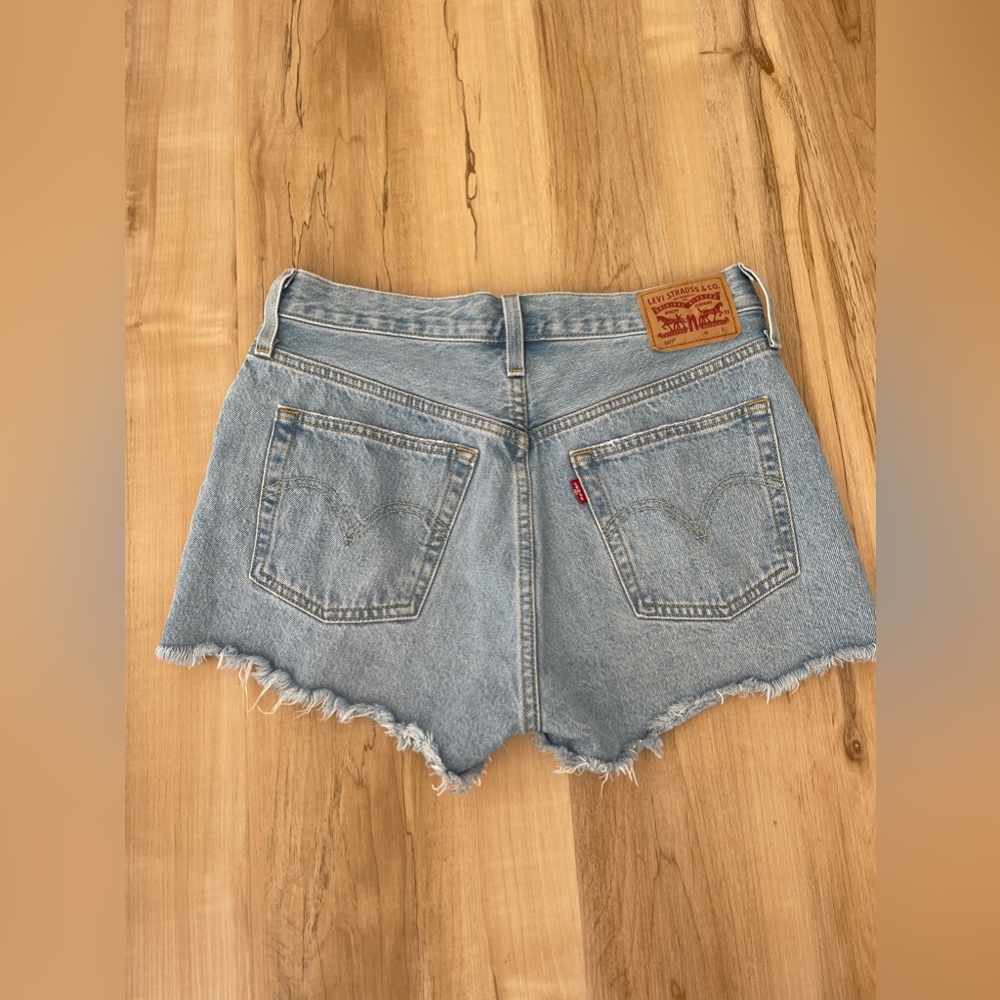 Women’s Levi’s 501 Shorts